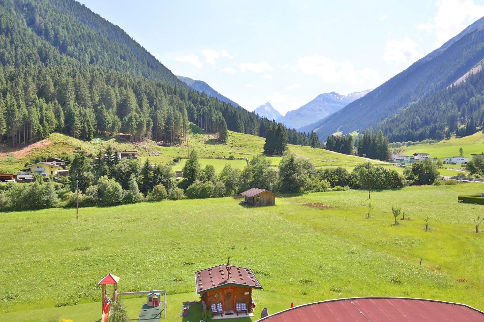 Bergsporthotel Antonie Gries im Sellrain Esterno foto