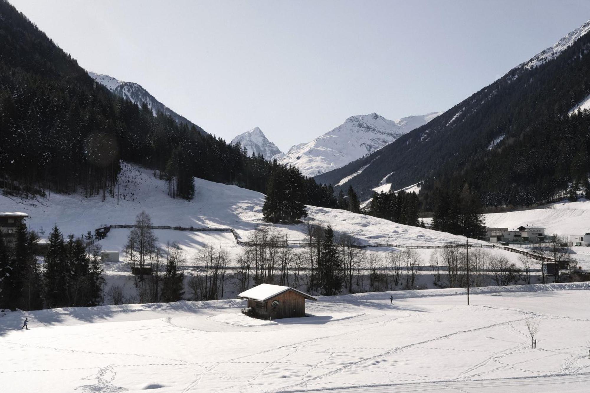 Bergsporthotel Antonie Gries im Sellrain Esterno foto