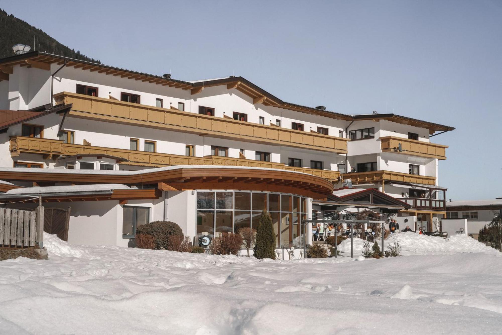 Bergsporthotel Antonie Gries im Sellrain Esterno foto