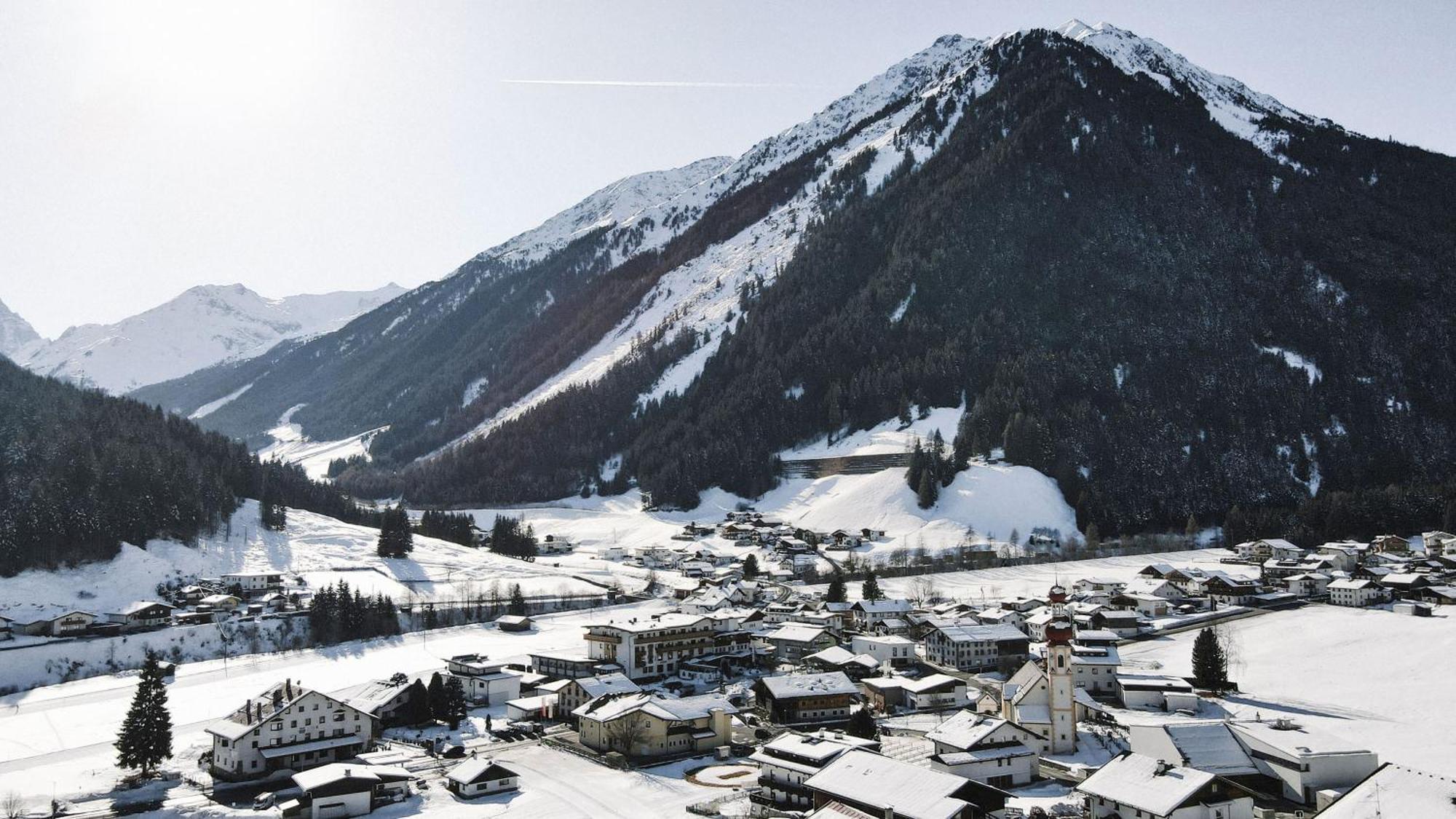 Bergsporthotel Antonie Gries im Sellrain Esterno foto