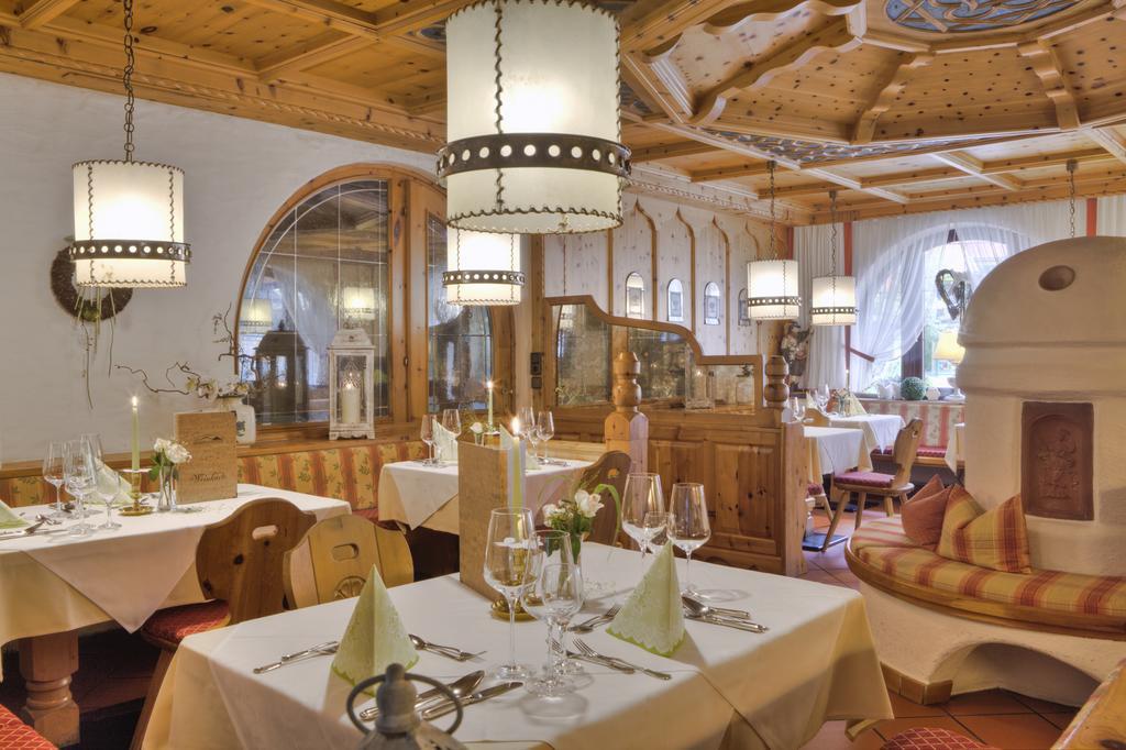Bergsporthotel Antonie Gries im Sellrain Esterno foto