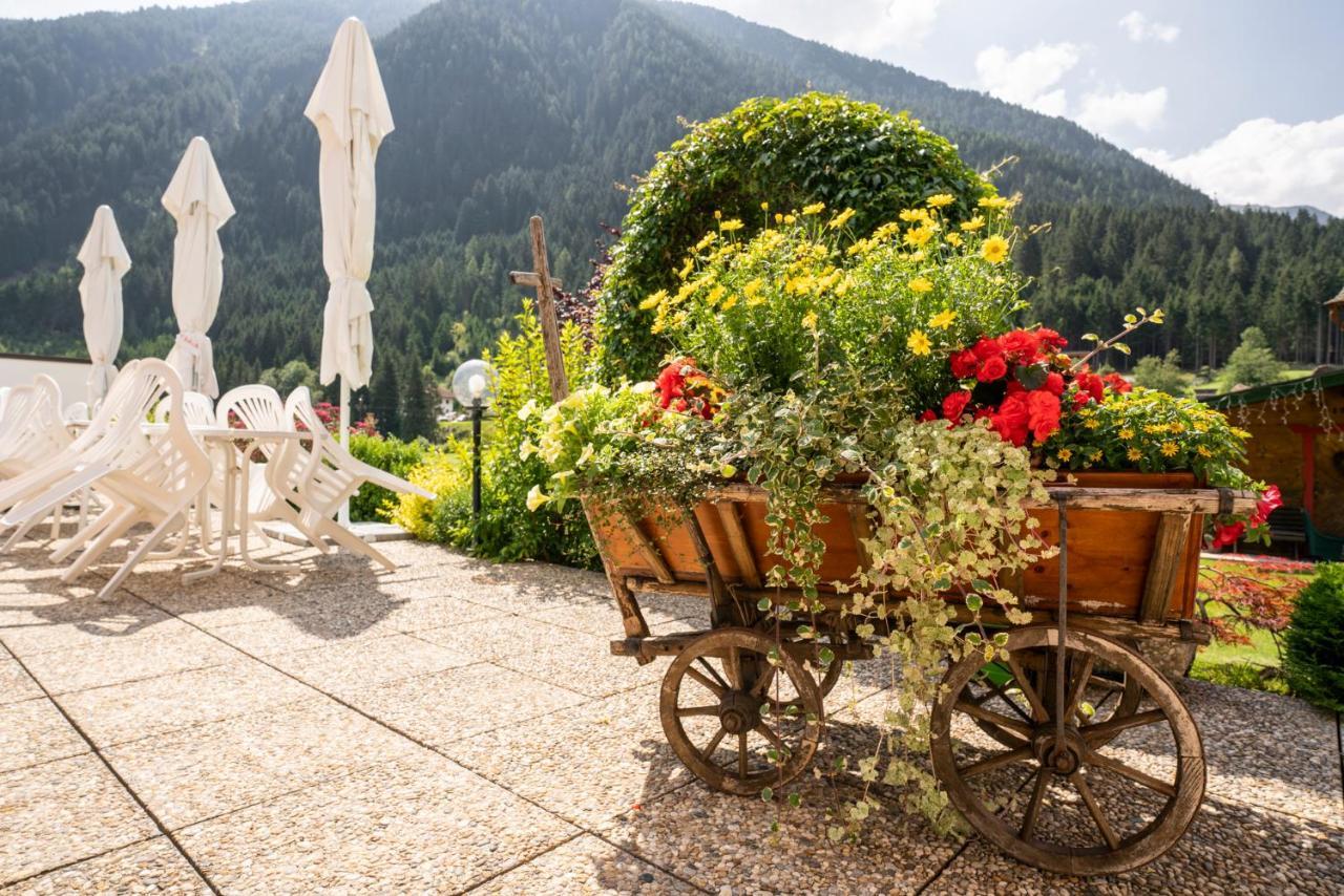 Bergsporthotel Antonie Gries im Sellrain Esterno foto