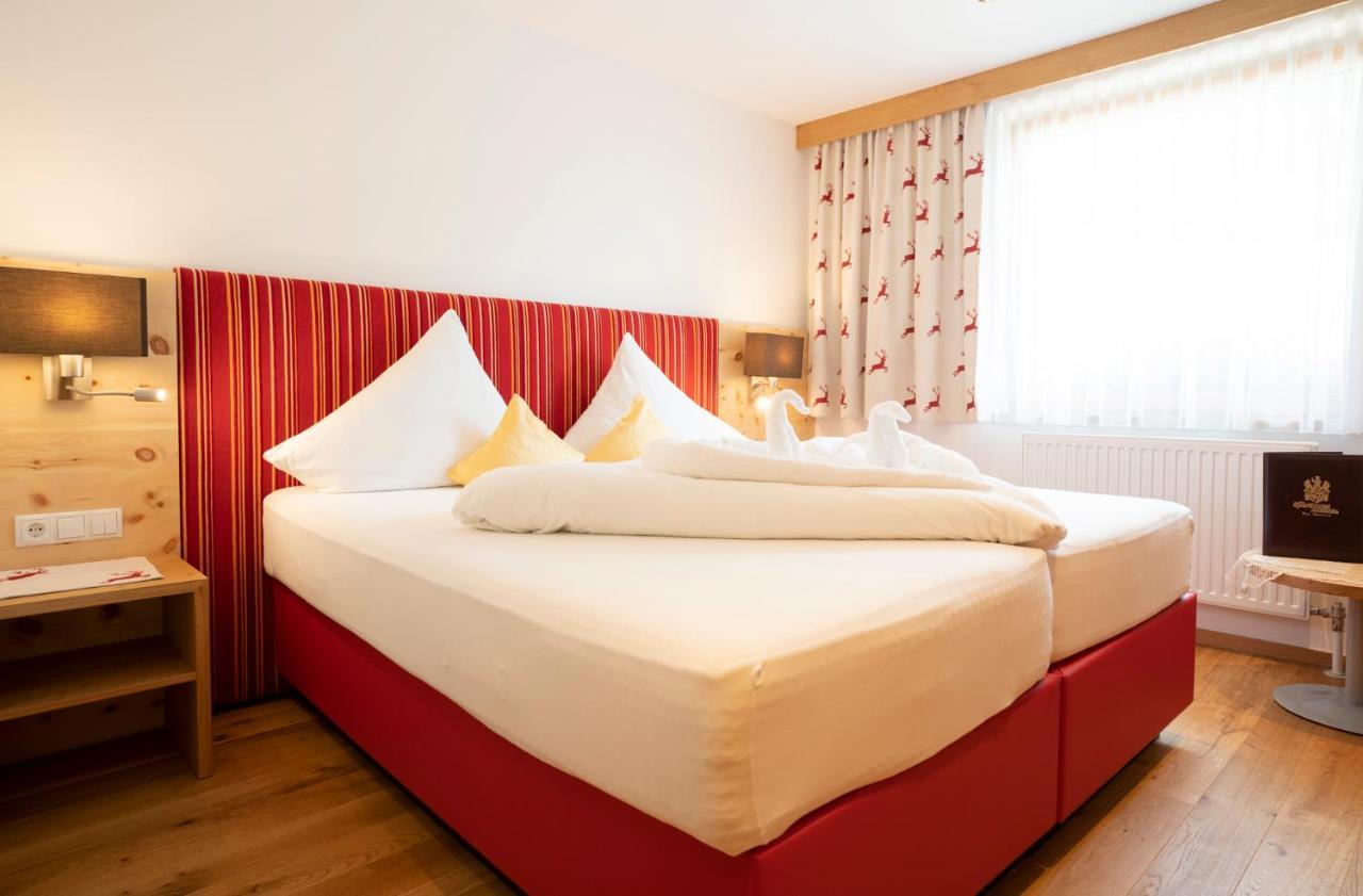 Bergsporthotel Antonie Gries im Sellrain Esterno foto